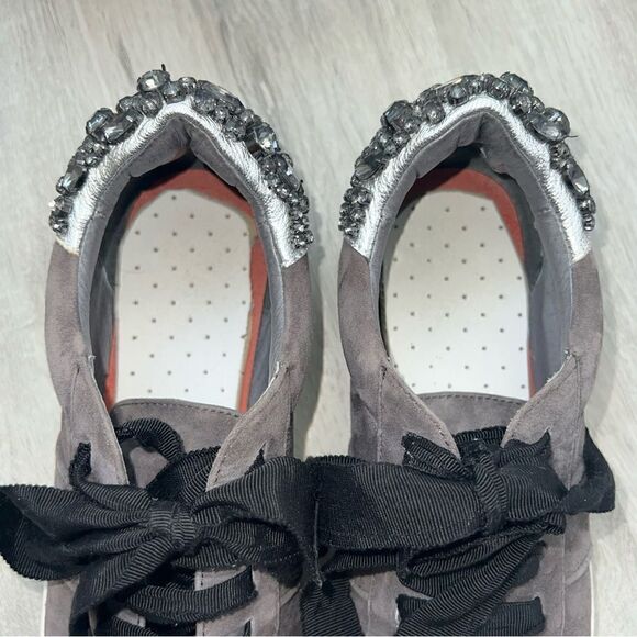 JOIE DARENA  Suede Grey Crystal Sneakers SZ 37.5 - Picture 6 of 9